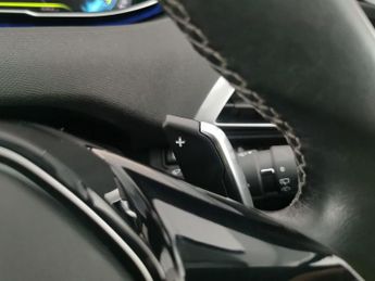 Peugeot 3008 1.6 13.2kWh Allure Plug-in e-EAT (225 ps) - BLIND SPOT ASSIST