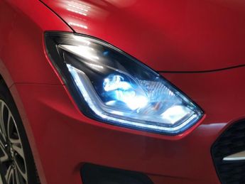 Suzuki Swift 1.2 Dualjet MHEV SZ5 CVT (83 ps) - LED - NAV - BLIND SPOT ASSIST