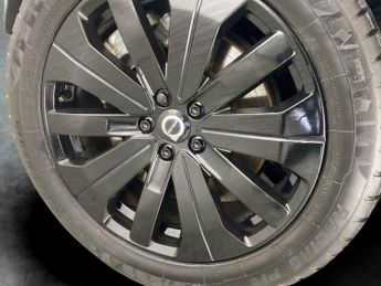 Volvo XC40 Recharge 69kWh Core (231 ps) - 19IN ALLOYS - BLUETOOTH - CRUISE