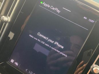 Volvo XC40 Recharge 69kWh Core (231 ps) - 19IN ALLOYS - BLUETOOTH - CLIMATE