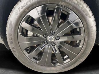 Volvo XC40 Recharge 69kWh Core (231 ps) - 19IN ALLOYS - BLUETOOTH - CLIMATE