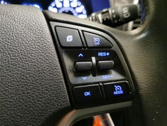 Hyundai Tucson 1.6 CRDi SE Nav DCT (136 ps) - CRUISE - SPEED LIMIT RECOG - 17IN