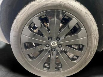 Volvo XC40 Recharge 69kWh Core (231 ps) - 19IN ALLOYS - BLUETOOTH - CLIMATE