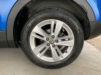 Vauxhall Grandland 1.2 Turbo SE (130 ps) - BLUETOOTH - SPEED LIMIT RECOG