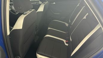 Volkswagen T-Roc 1.5 TSI GPF EVO SEL DSG (150 ps) - HIGH BEAM ASSISTANT - ADAPT C