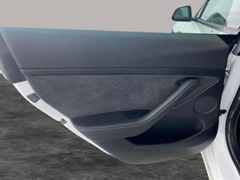 Tesla Model 3 Standard Range Plus RWD (241 bhp) - AUTO PARK - LED - REVERSE CA