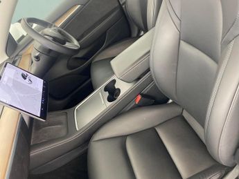 Tesla Model 3 Standard Range Plus RWD (241 bhp) - AUTO PARK - LED - REVERSE CA