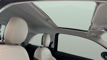 Fiat 500e 42kWh La Prima (118 ps) - SPEED LIMIT RECOG - AIR CON - KEYLESS 