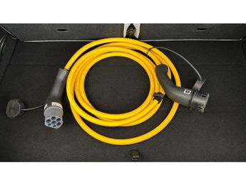 Fiat 500e 42kWh La Prima (118 ps) - SPEED LIMIT RECOG - AIR CON - KEYLESS