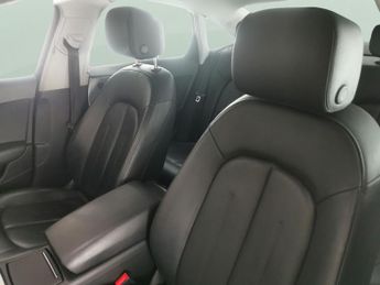 Audi A6 Saloon 2.0 TDI ultra SE Executive S Tronic (190 ps) - DAB - XENONS - BL