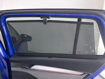 Skoda Enyaq 62kWh 60 (179 ps) - PARKING PACKAGE - COMFORT SEAT PACK - FAMILY