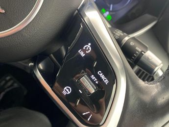 Jaguar I-PACE 400 90kWh SE 4WD (400 ps) - HEATED STEERING - LANE DEPARTURE 