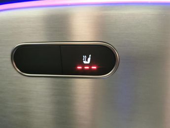 Mercedes-Benz EQA EQA 250 66.5kWh AMG Line (Premium) (190 ps) - HEATED SEATS - NAV