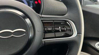 Fiat 500e 42kWh La Prima (118 ps) - SPEED LIMIT RECOG - AIR CON - KEYLESS 