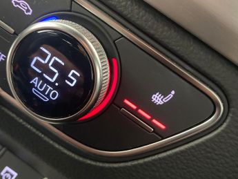 Audi Q5 2.0 TDI S line S Tronic quattro (190 ps) - ELECTRIC SEATS - SPOR