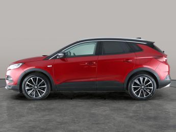 Vauxhall Grandland X 1.6 13.2kWh Business Edition Nav Premium Plug-in 4WD 4 (300 ps) 