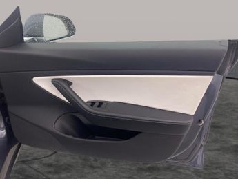Tesla Model 3 (Dual Motor) Long Range 4WDE (346 ps) - AUTO PARK - LED - REVERS