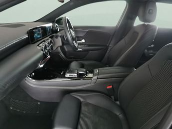 Mercedes-Benz A Class 1.5 A180d Sport 7G-DCT (116 ps) - COMFORT PACK - ACTIVE LANE KEE