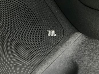 Kia Niro 64kWh 4+ (201 bhp) - CARPLAY - KEYLESS ENTRY - LED