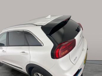 Kia Niro 39kWh 2 (134 bhp) - PADDLE SHIFT - 17IN ALLOYS - AIR CON