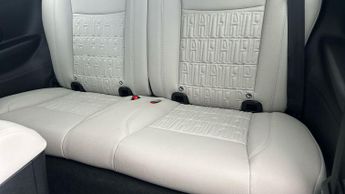 Fiat 500e 42kWh La Prima (118 ps) - SPEED LIMIT RECOG - AIR CON - KEYLESS 