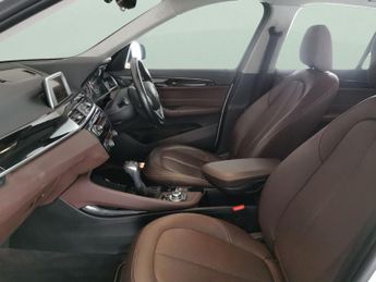 BMW X1 2.0 20d xLine xDrive (190 ps) - AUTO PARK - REVERSE CAM - LUMBAR