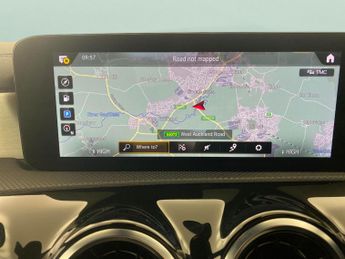 Mercedes-Benz CLA 1.3 CLA180 AMG Line Coupe 7G-DCT (136 ps) - LED - NAV - HEATED S