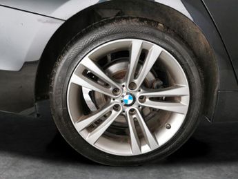 BMW 3 Series 1.5 318i Sport (136 ps) - EXTERIOR TRIM - HIGH-GLOSS SHADOWLINE 