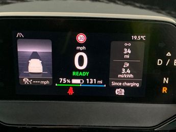 Volkswagen ID.3 Pure Performance 45kWh Life (150 ps) - ACTIVE LANE ASSIST - LED 