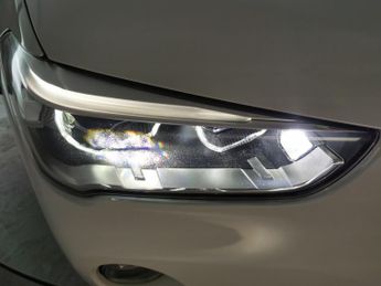 BMW X1 2.0 20d xLine xDrive (190 ps) - AUTO PARK - REVERSE CAM - LUMBAR
