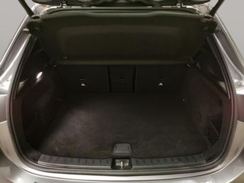 Mercedes-Benz EQA EQA 250 66.5kWh AMG Line (Premium) (190 ps) - HEATED SEATS - NAV