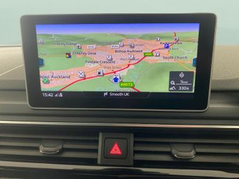 Audi A4 2.0 TFSI 35 Black Edition S Tronic (150 ps) - DRIVING MODES - EL
