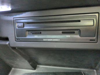 Seat Leon 2.0 TSI Cupra 290 DSG (290 ps) - PADDLE SHIFT - PARK SENSORS