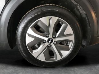 Kia Niro 64kWh 2 (201 bhp) - WIFI - BLUETOOTH - PADDLE SHIFT
