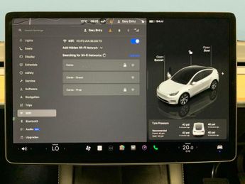Tesla Model Y (Dual Motor) Long Range 4WDE (384 bhp) - HEATED STEERING