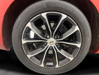 Volvo V60 2.0 D3 Momentum Pro (150 ps) - BLIND SPOT ASSIST