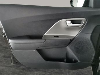 Kia Niro 64kWh 2 (201 bhp) - WIFI - BLUETOOTH - PADDLE SHIFT