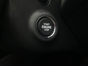 Skoda Enyaq 62kWh 60 (179 ps) - PARKING PACKAGE - COMFORT SEAT PACK - FAMILY