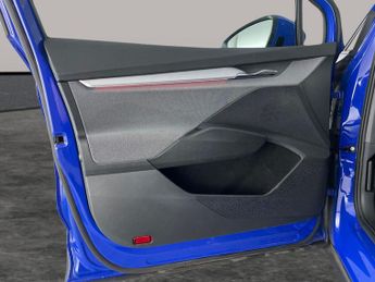 Skoda Enyaq 62kWh 60 (179 ps) - PARKING PACKAGE - COMFORT SEAT PACK - FAMILY