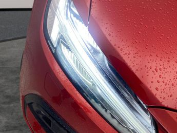 Volvo V60 2.0 D3 Momentum Pro (150 ps) - BLIND SPOT ASSIST