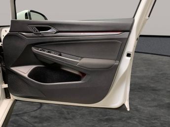 Volkswagen Golf 2.0 TSI GTI DSG (245 ps) - DIGITAL DASH - PADDLE SHIFT - PARK SE