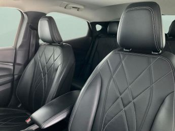 Ford Mustang Mach-e Standard Range 70kWh Automatic (269 ps) - KEYLESS ENTRY - REVERS