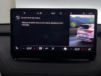 Skoda Enyaq 62kWh 60 (179 ps) - PARKING PACKAGE - COMFORT SEAT PACK - FAMILY