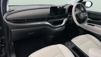 Fiat 500e 42kWh La Prima (118 ps) - SPEED LIMIT RECOG - AIR CON - KEYLESS 