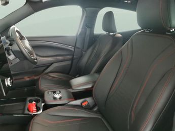 Ford Mustang Mach-e Standard Range 70kWh Automatic AWD (269 ps) - ACTIVE LANE ASSIST