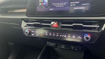 Kia Niro 64.8kWh 4 (201 bhp) - HUD - CARPLAY - AUTO PARK