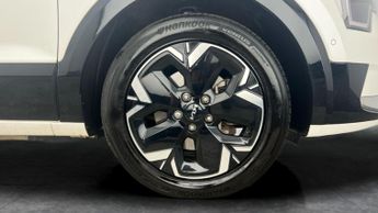 Kia Niro 64.8kWh 4 (201 bhp) - HUD - CARPLAY - AUTO PARK