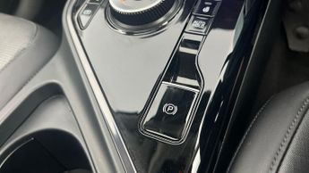 Kia Niro 64.8kWh 4 (201 bhp) - HUD - CARPLAY - AUTO PARK