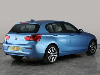 BMW 1 Series 2.0 118d Sport (150 ps) - INTERIOR TRIM - HIGH-GLOSS BLACK WITH 