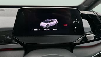 Volkswagen ID.3 Pure Performance 45kWh Life (150 ps) - BLUETOOTH - PARK SENSORS 